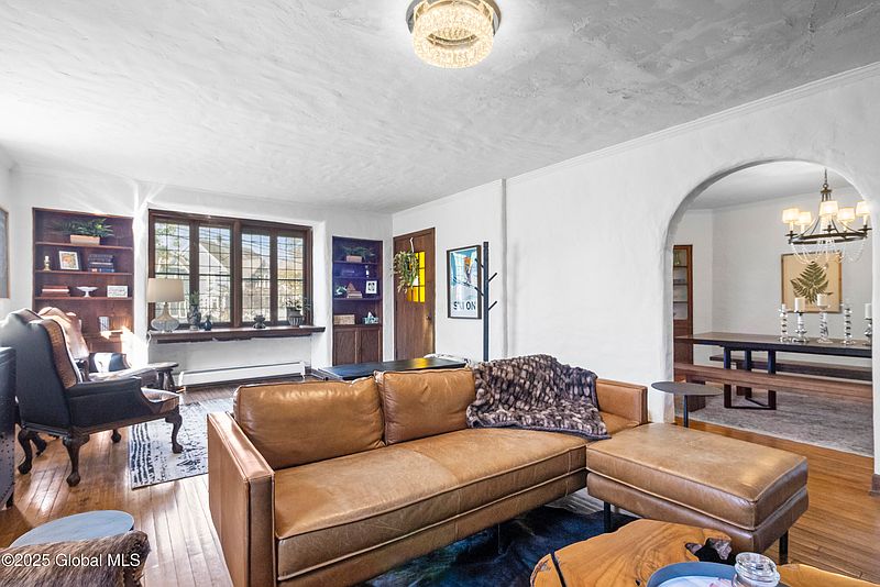2nd image of 41 Horicon Avenue #C