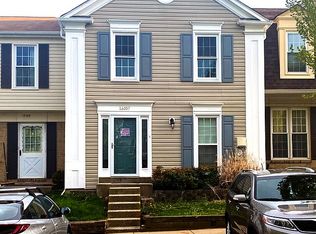 13107 Country Ridge Dr, Germantown, MD 20874