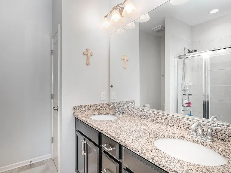 1304 Assembly St — Photo 20