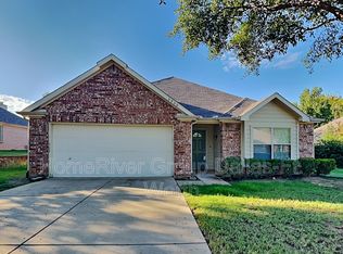 3900 San Lorenzo Dr, Denton, TX 76210