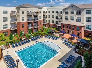 Highland Station, Louisville, KY 40204