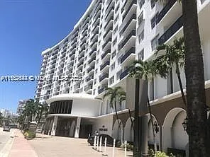 6039 Collins Ave Photo 1