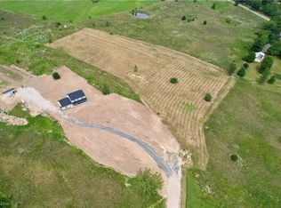 Murray Rd NW, Dover, OH 44622