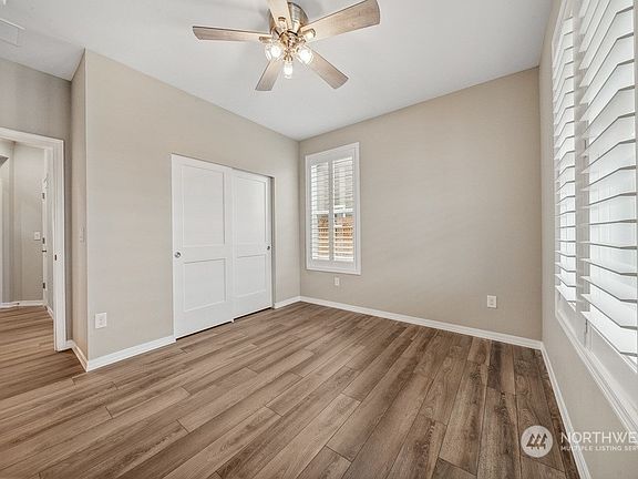 5th image of 14712 182nd Avenue E