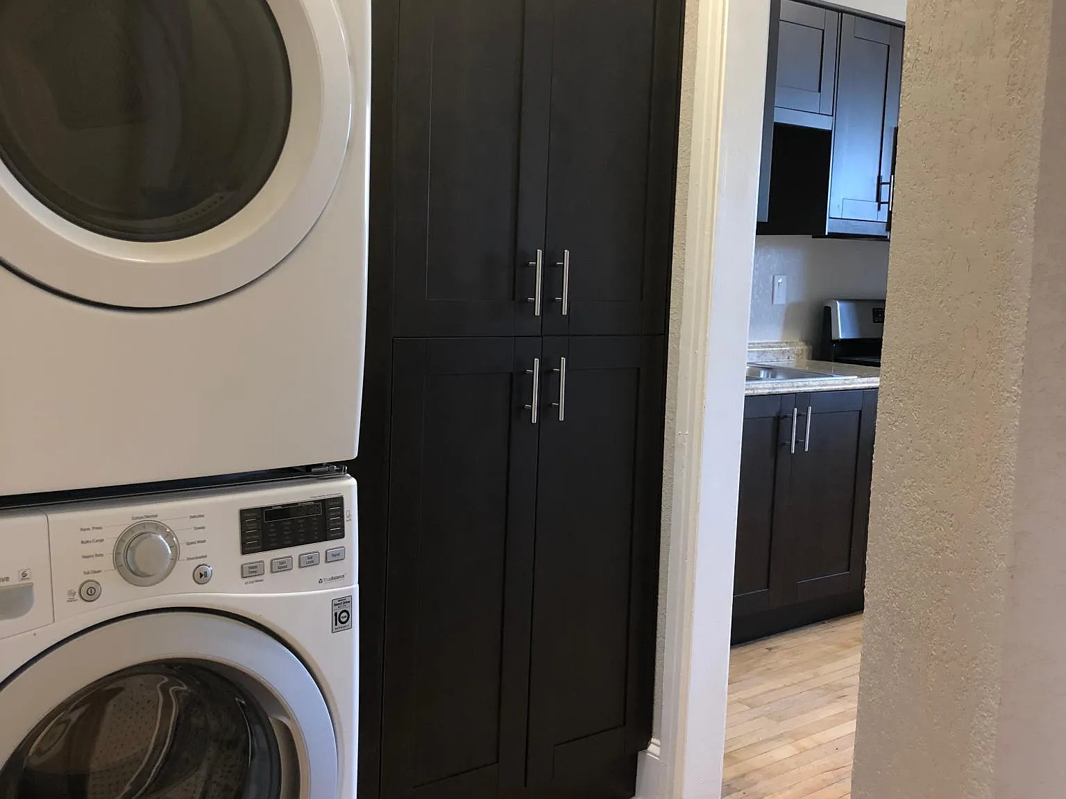 3 bed, $1,975 — Photo 3