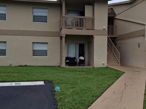 1798 Abbey Road #105, West Palm Beach, FL 33415
