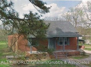 502 Fairley St, Laurinburg, NC 28352