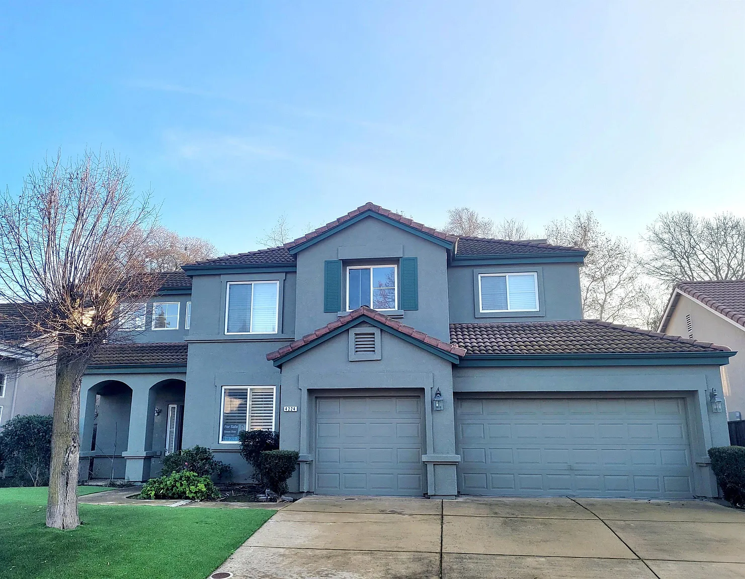 4224 Pinehurst Cir photo 1