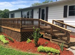 1007 E 14th St, Georgetown, IL 61846