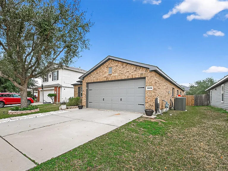 21438 Doral Rose Ln — Photo 3