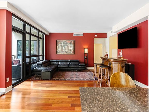 2nd image of 88 E San Fernando St Unit 208