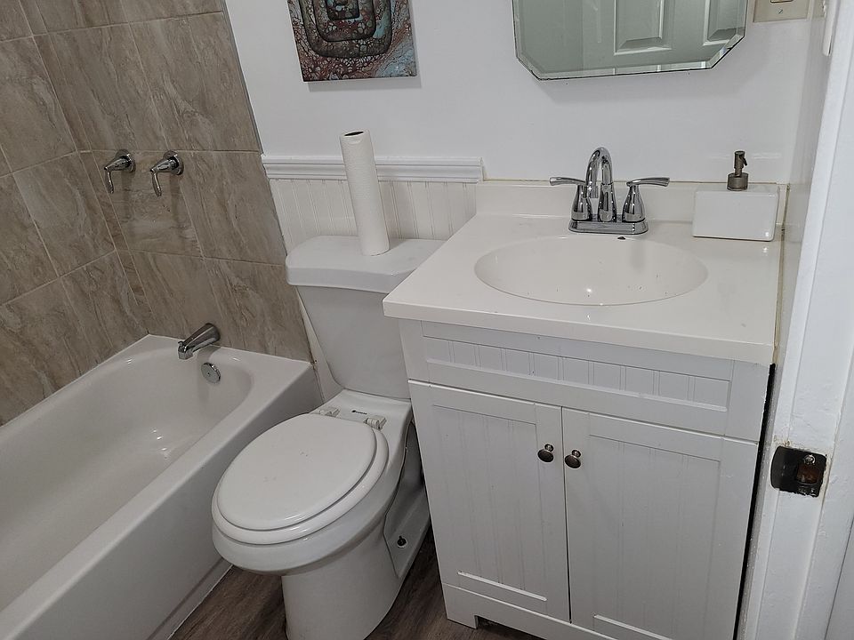 BATHROOM #1