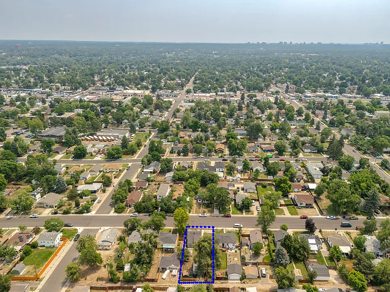 4229 S Delaware St — Photo 40