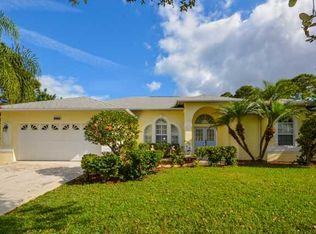 2902 SE Dalhart Rd, Port Saint Lucie, FL 34952