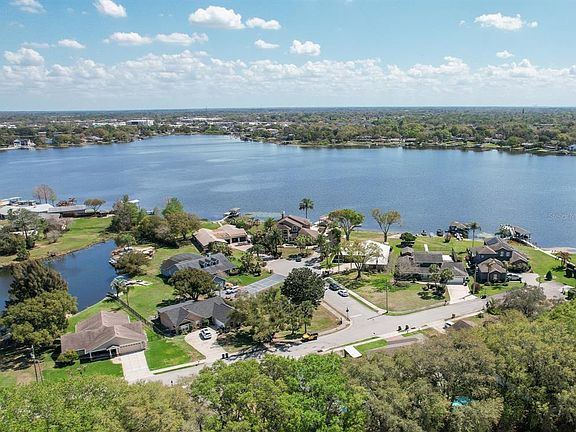 2nd image of 248 Robin Rd