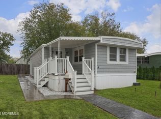 4 Bayshore Mobile, Hazlet, NJ 07730