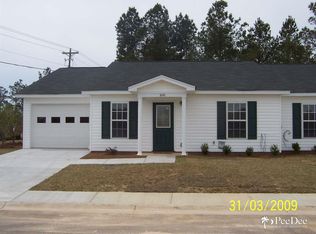 1708 Full Moon Rd, Effingham, SC 29541