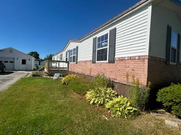 32 H Street, Bangor, ME 04401