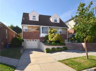 9-24 129th St, College Point, NY 11356
