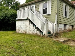 217 Center Dr, Caseyville, IL 62232