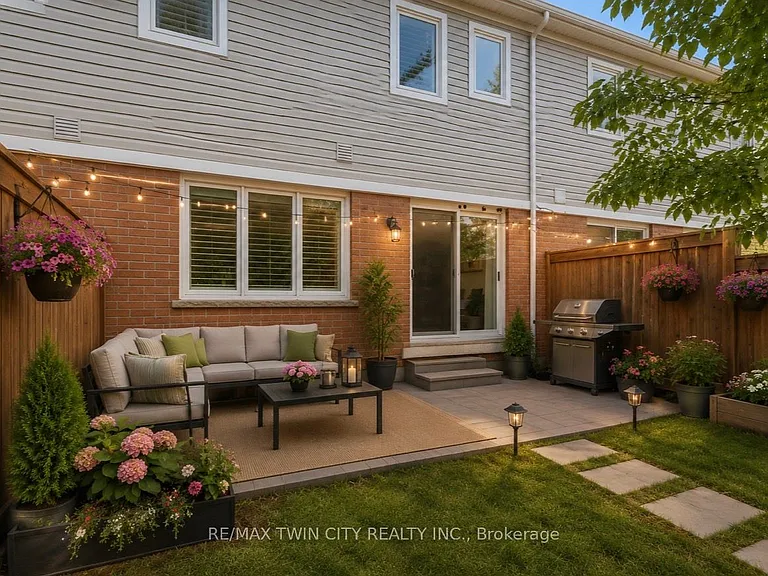 455 Guelph Ave #20 — Photo 32