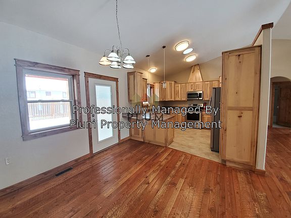 4th image of 5482 Lonesome Dove Ln