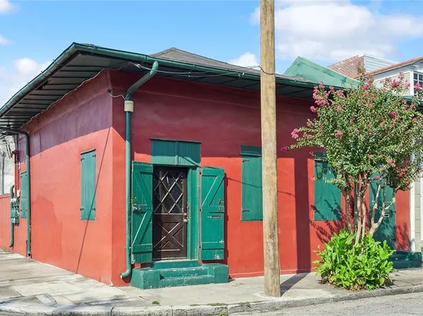 1139 Ursulines Ave, New Orleans, LA 70116