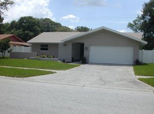 14510 Embassy Ln, Tampa, FL 33613
