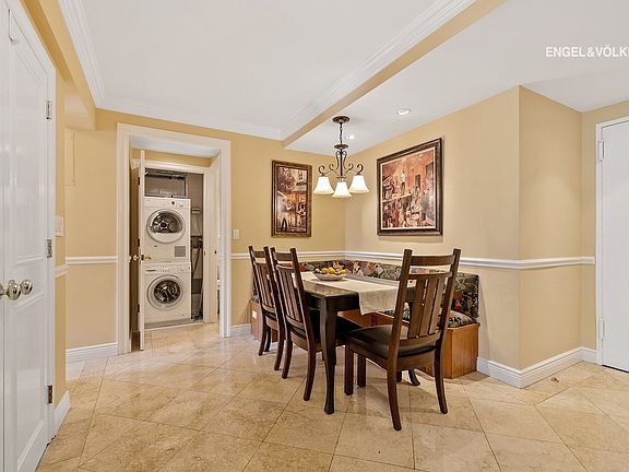 2nd image of 510 E 86th St APT 12B