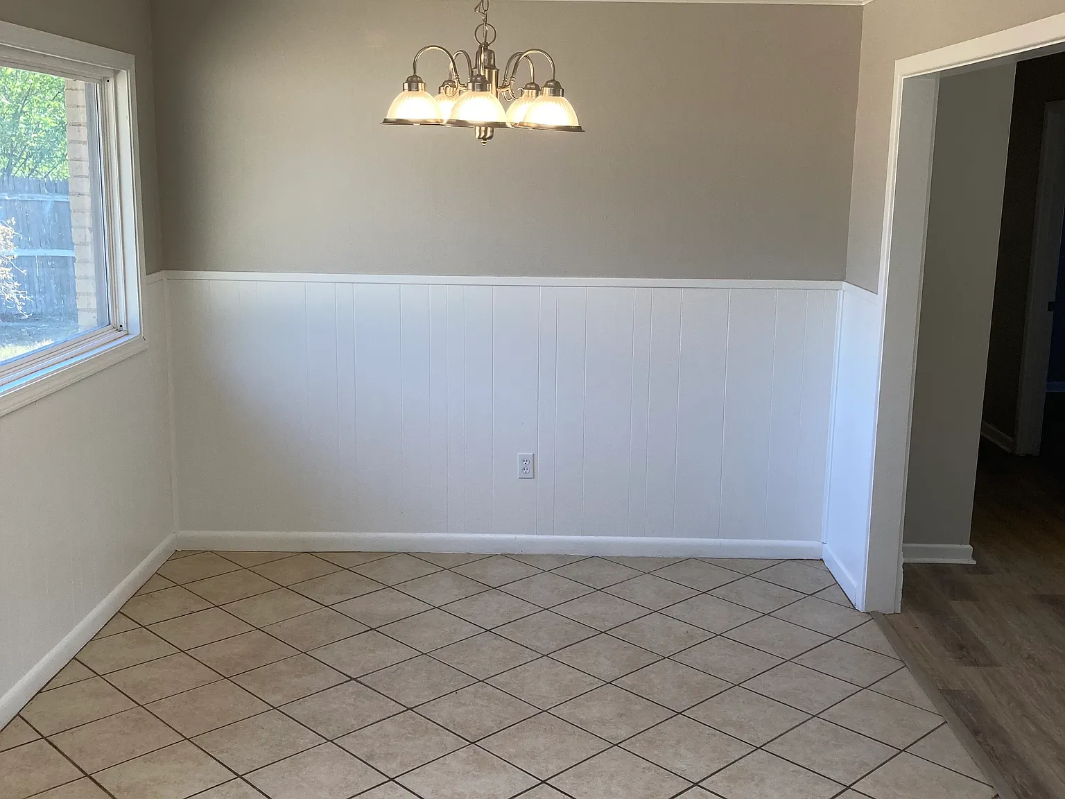 3 bed, 1180 sqft, $1,150 — Photo 3