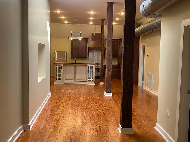 715 Sherman St #14 — Photo 13