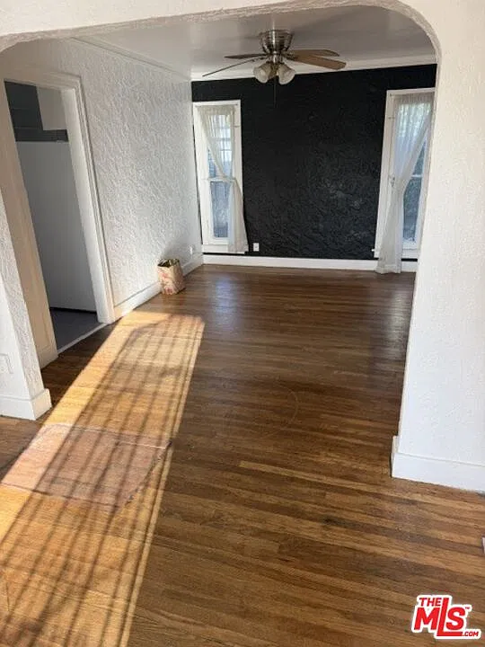 2 bed, 1.0 bath, 1200 sqft, $3,500 — Photo 3