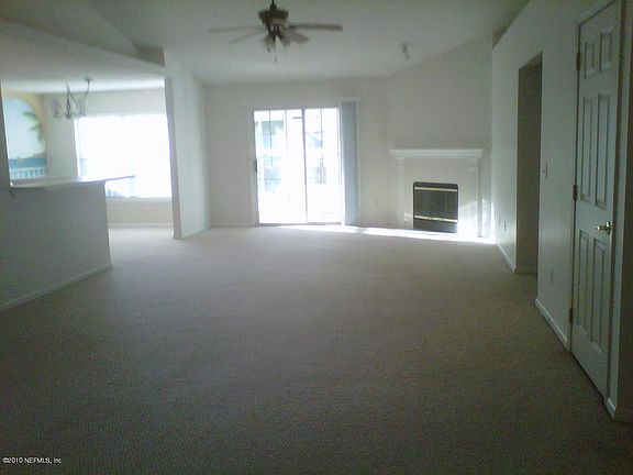 2nd image of 4448 Pebble Brook Dr