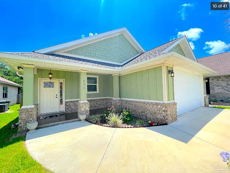656 Wild Heron Way — Photo 1