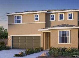 32672 Crystal Cove Ct, Winchester, CA 92596