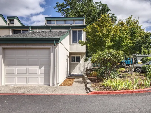 3828 Auburn Rd NE, Salem, OR 97301