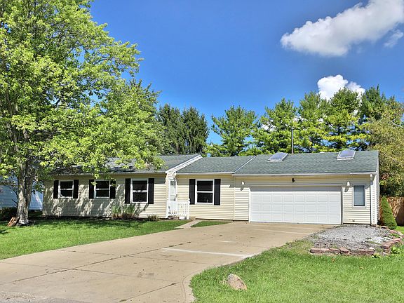 2nd image of 4485 Cardan Ln