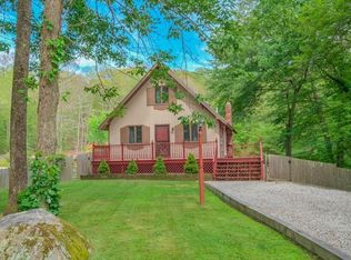 432 Chestnut Hill Rd, Millville, MA 01529