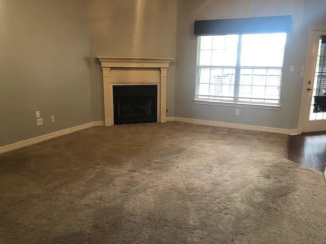 16571 Vieux Carre — Photo 3