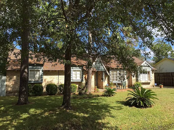 9134 Western Dr, Houston, TX 77080