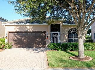 947 Golden Pond Ct, Cape Coral, FL 33909