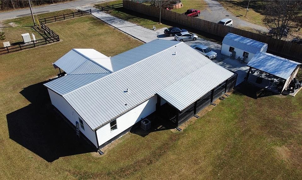1st image of 1824 Winters Rd