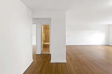 Sold by Thomas Lipovetsky, LREB