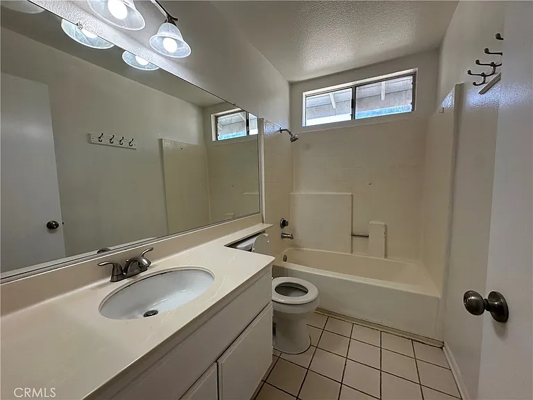 15031 Dogwood Ln — Photo 10