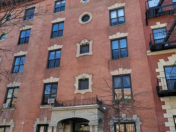 240 W 112th St APT 2W, New York, NY 10026