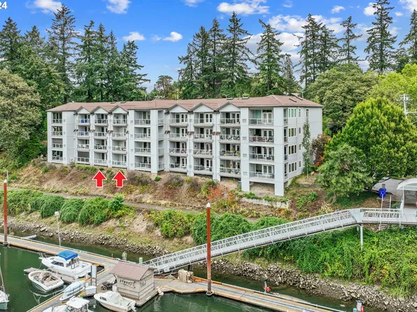 525 SE Marion St Unit 4, Portland, OR 97202