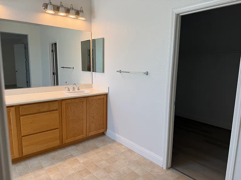 10839 Lands End Dr — Photo 47