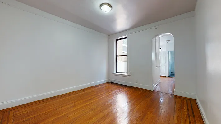 Rented by Bond New York | media 10