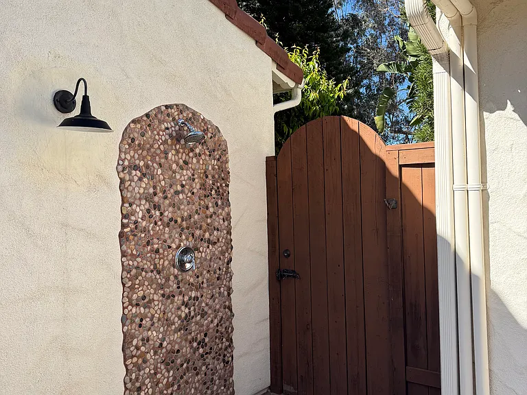 11959 Fuerte Dr — Photo 2