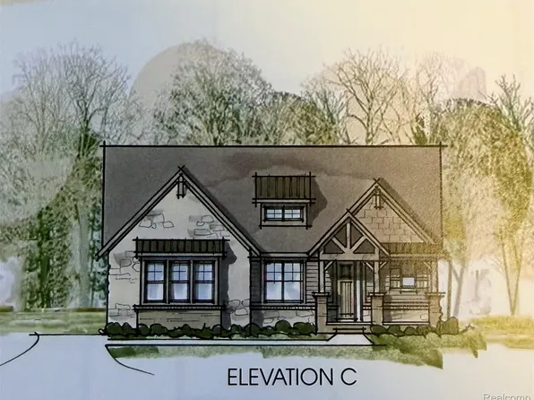 539 Park West Dr, Milford, MI 48381